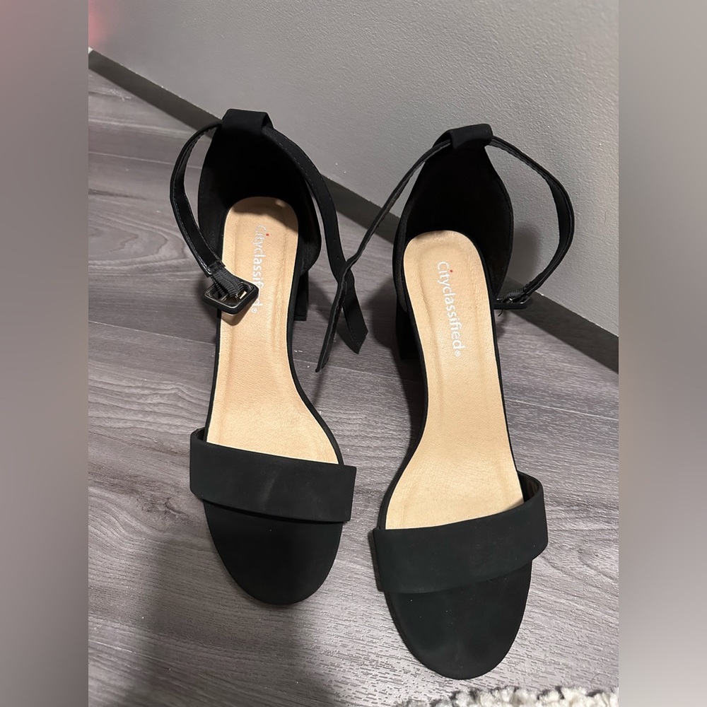 Black heels